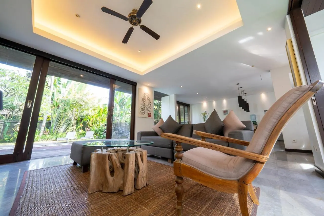 Surya Kembar Villas Ubud 4*,  Indonesia