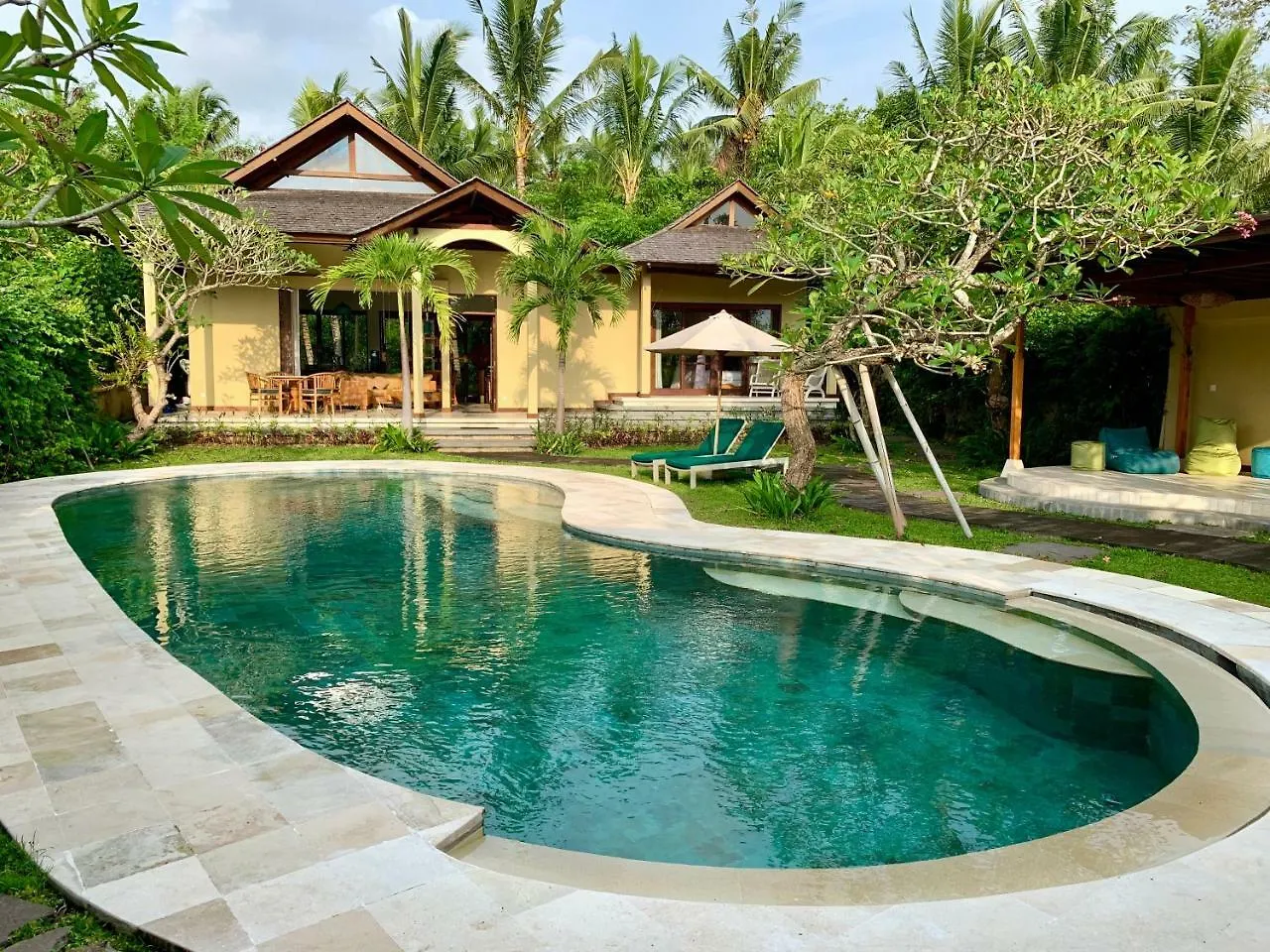 Surya Kembar Villas Ubud Indonesia