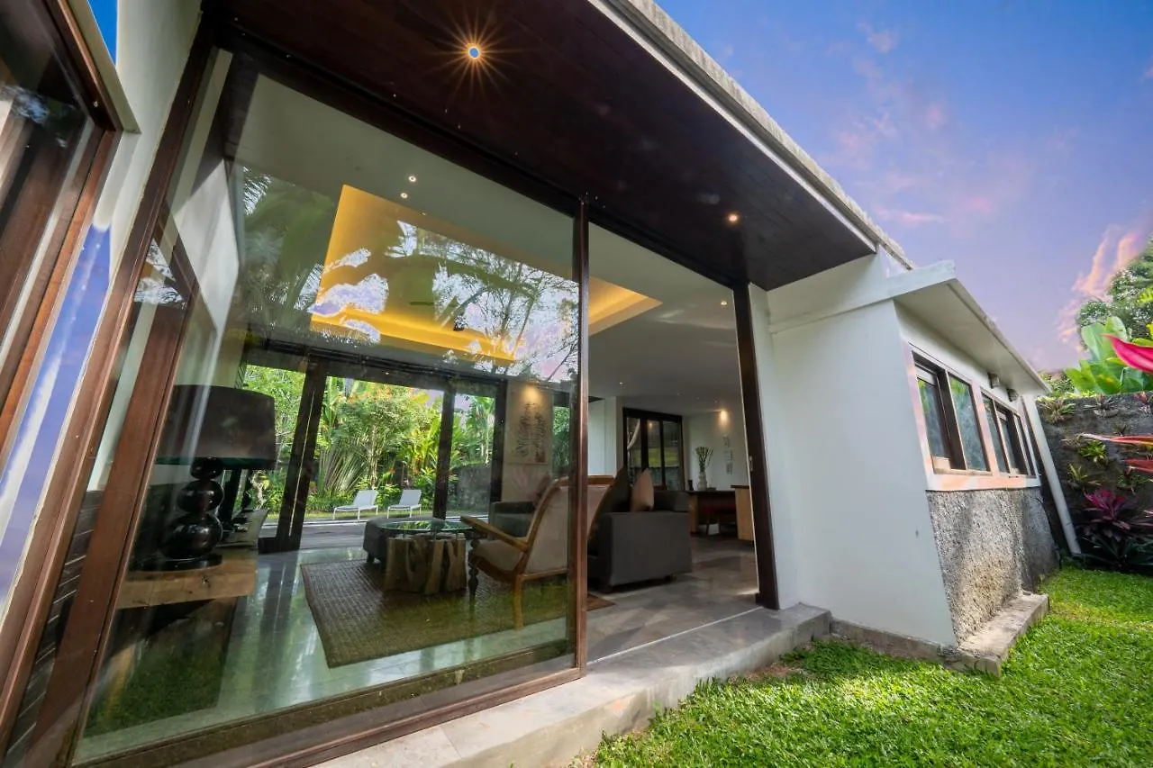 Курортный комплекс Surya Kembar Villas Убуд